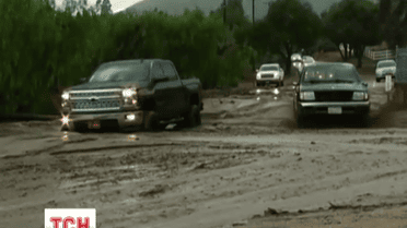 Жителі Каліфорнії потерпають від повеней і зсувів ґрунту