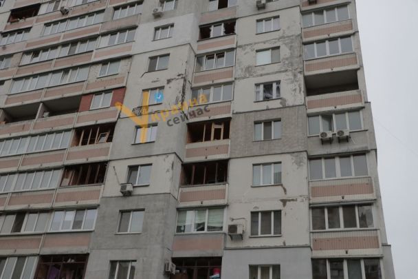 Во время атаки дронами в Киеве пострадали три человека