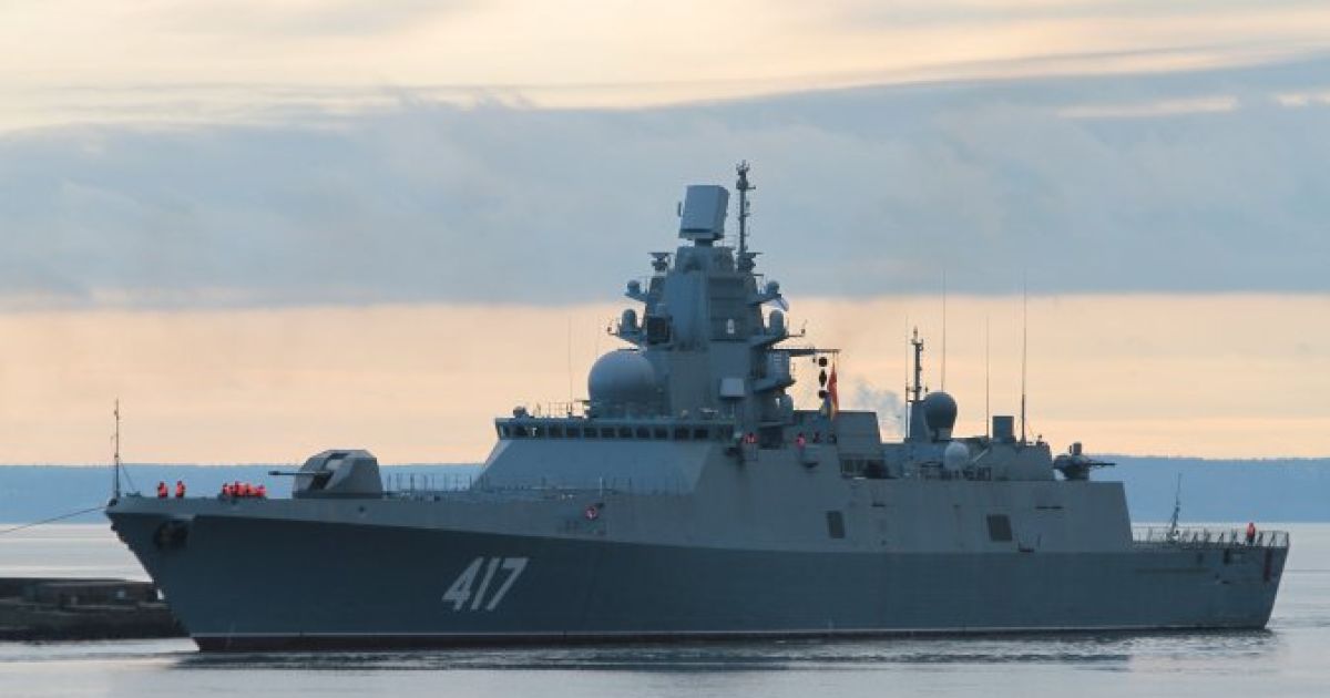 Кораблі оперативного з'єднання ВМФ почали відпрацювання завдань протиповітряної оборони