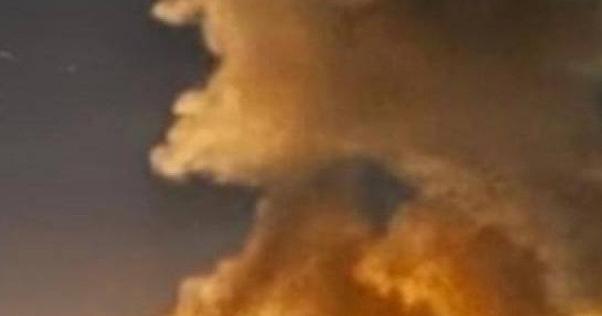 Пожар в Киеве после удара России