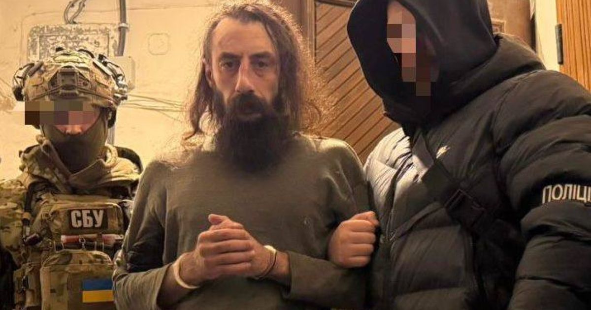 Затриманий 37-річний чоловік, якого підозрюють у теракті біля ТЦК у Дніпрі