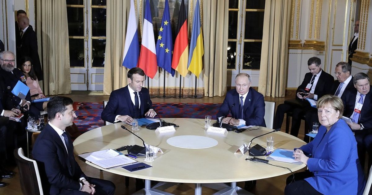 У Путина назвали свою версию причин торможения переговоров в "нормандском формате"