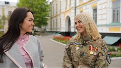Гроші узнали как живут красавицы в АТО