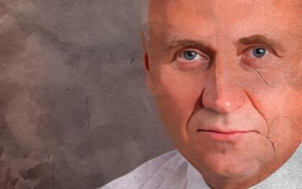 Лукашенко сидить в кишені у Путіна