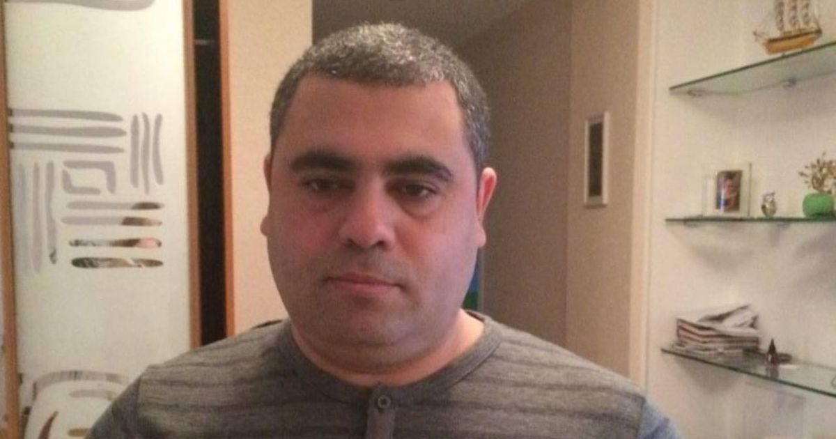 У Києві чоловік на АЗС на прохання одягнути маску плюнув в обличчя касирці: відео