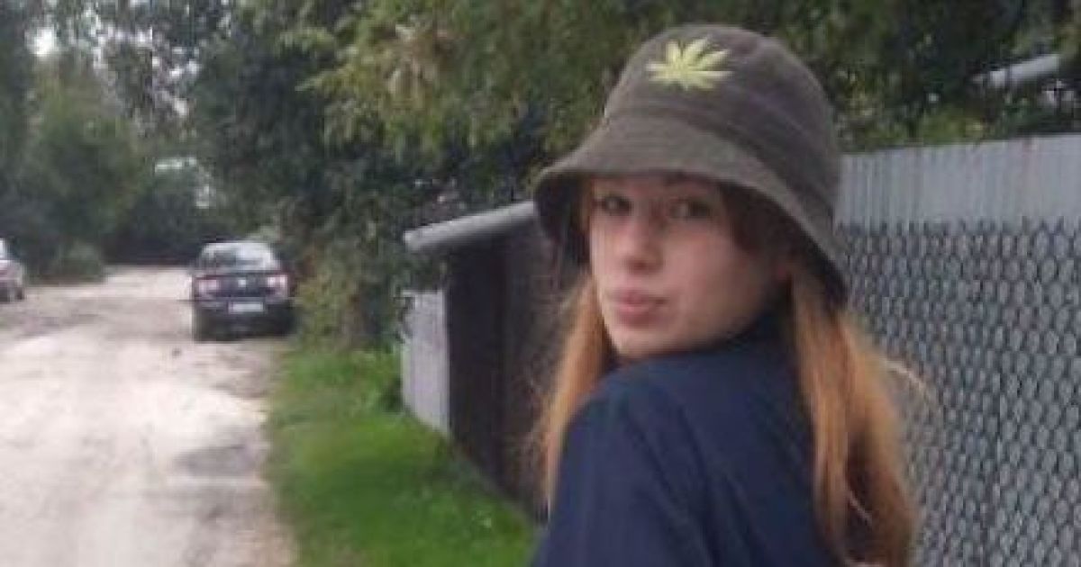 Шукають вже чотири дні: у Львові загадково зникла 13-річна дівчина