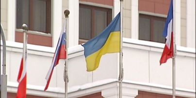 В заснеженном Минске начала заседание трехсторонняя контактная группа