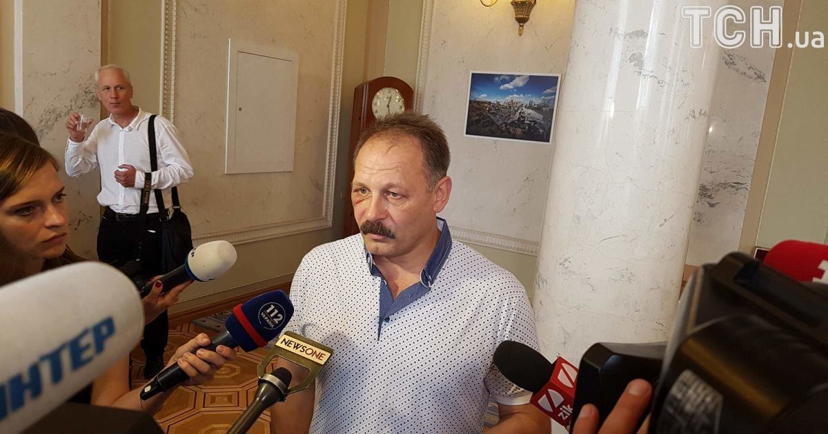 Комітет ВР відмовив скандальному Барні в парламентському "бані" для журналіста "1+1"