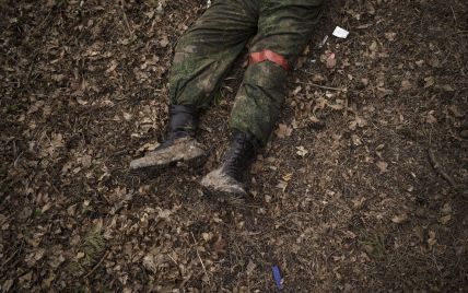 Трупна отрута від окупантів потрапляє у ґрунтові води, а тварини об'їдають тіла: на Донбасі - екозагроза
