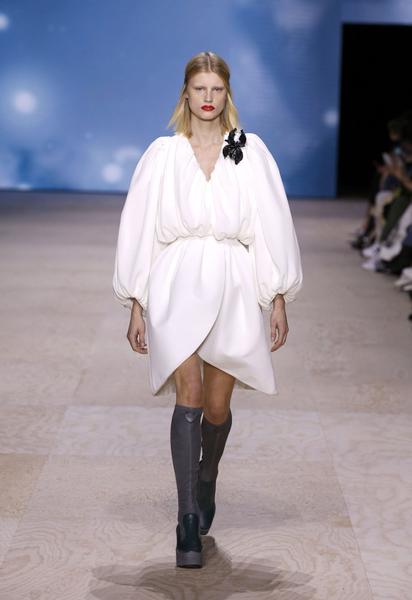 Коллекция Louis Vuitton прет-а-порте сезона весна-лето 2020 / © East News