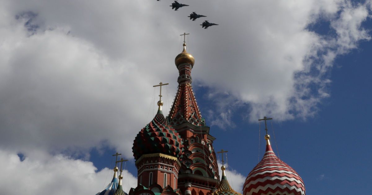 Естонія видворила двох російських дипломатів