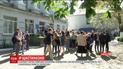 Батьки абітурієнтів висловлюють підтримку своїм дітям світлинами у соцмережах