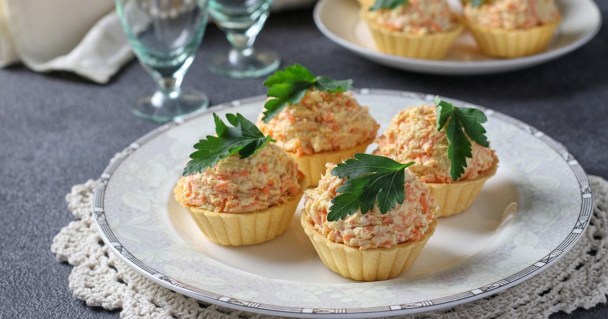 Тарталетки с морковью яйцами и сыром