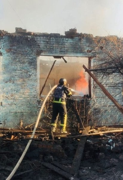 У Чернігові дрон вибухнув просто між будинками