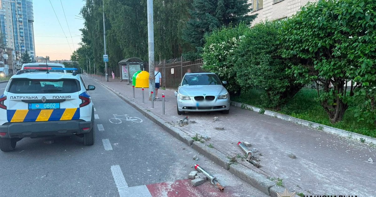 У Печерському районі Києва сталася смертельна ДТП за участю автомобілів ВАЗ і BMW