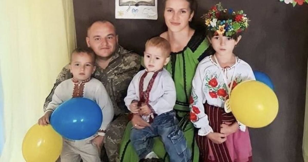 Петро Бурбан зі своєю сім’єю. Facebook / Андрій Садовий