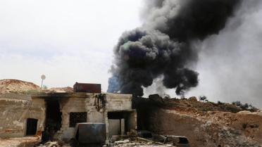 Наслідки авіаударів по лікарні у селі Маар Зіта. / © Reuters