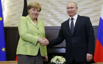 Тука утверждает, что обострение ситуации в АТО не связано с переговорами Меркель и Путина