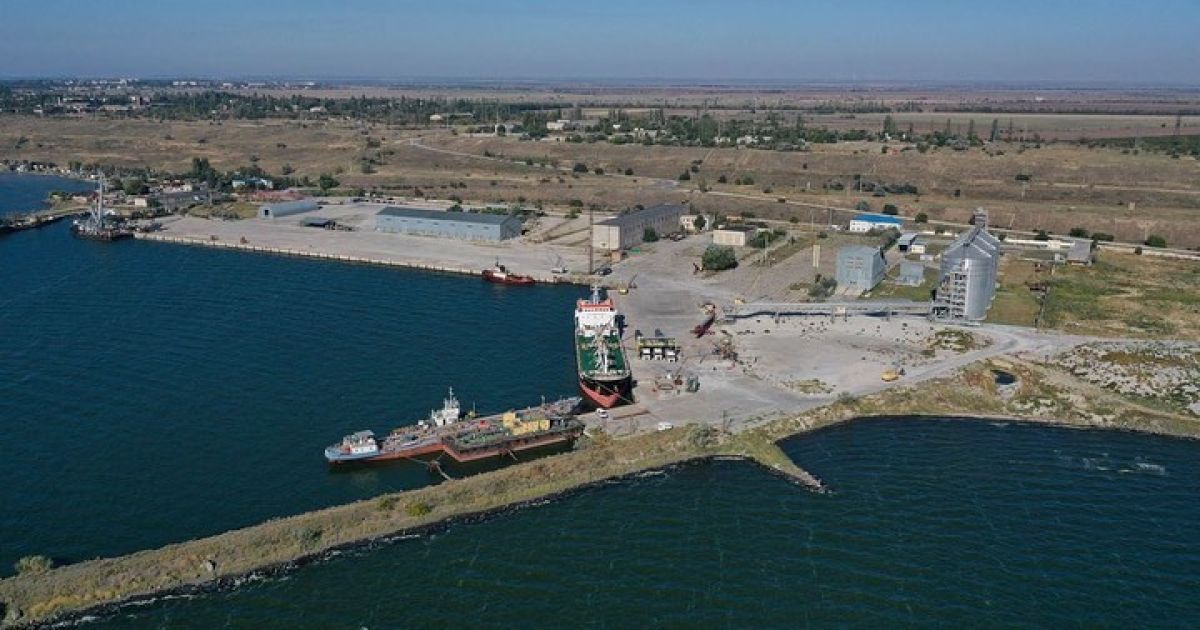 В порт Очакова буксирують українське судно, яке подало сигнал СОС — Укрaїнa — tsn.ua - Vimarsana News
