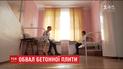 Парни, на которых накануне обрушился навес дома, рассказали о пережитом