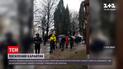 Новости Украины: во Львове люди часами стояли под дождем, чтобы сделать бесплатный тест на COVID-19
