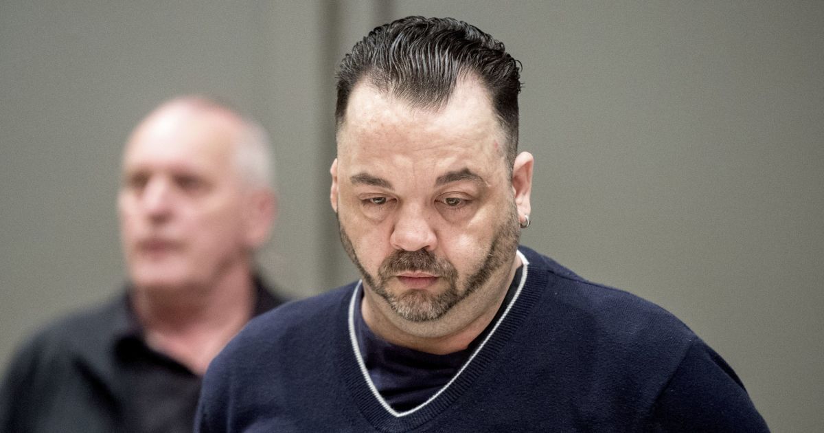 В Германии серийному убийце-медбрату второй раз дали пожизненное за убийство 85 пациентов