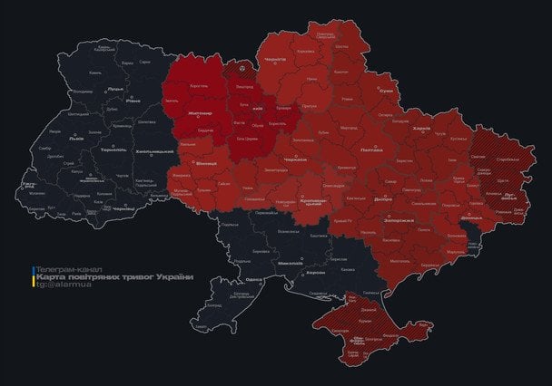 Мапа тривог станом на 10:50 суботи, 16 травня. 