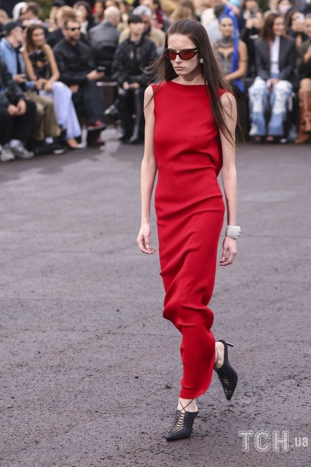 Показ Givenchy коллекции весна-лето 2023 / © Associated Press