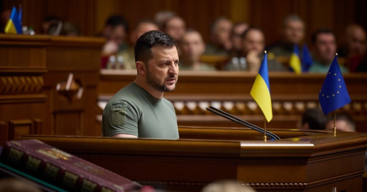 Зеленский уволил четырех глав райадминистраций Киева