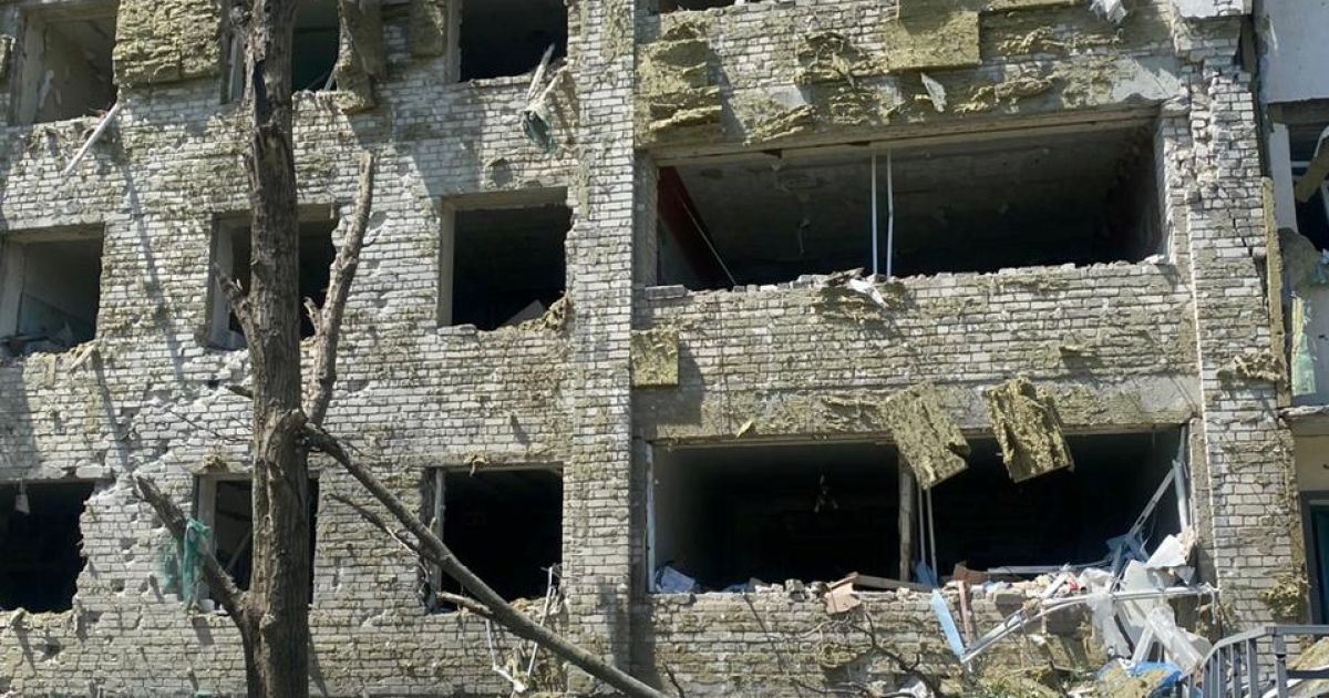 Авіаудару по лікарні в Гуляйполі Запорізької області було завдано керованою авіабомбою