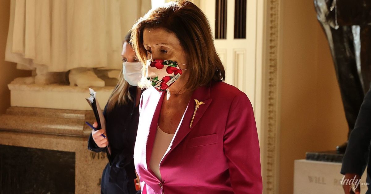 Нэнси Пелоси