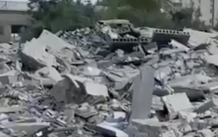 В Лисичанске уничтожен вражеский штаб: вышли из чата около 100 нерядовых абонентов (видео)