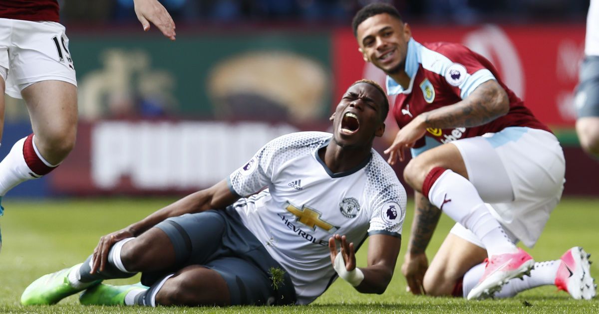 Самый дорогой игрок "Манчестер Юнайтед" пропустит дерби с "Манчестер Сити"