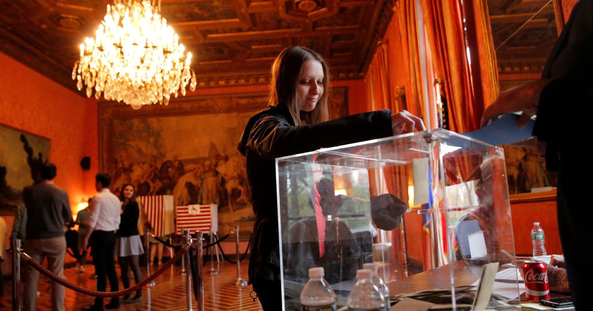 Вибори президента Франції у США / © Reuters