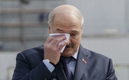 Белорусы надеются на чудо. Лидер оппозиции прокомментировал слухи об инсульте Лукашенко