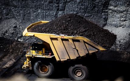 ДТЕК перевозитиме вугілля зі своєї шахти в Росії до України