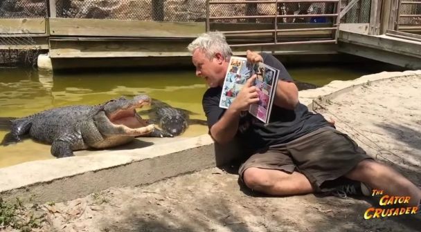 Майкл Вомер з алігаторами / Фото: The Gator Crusader