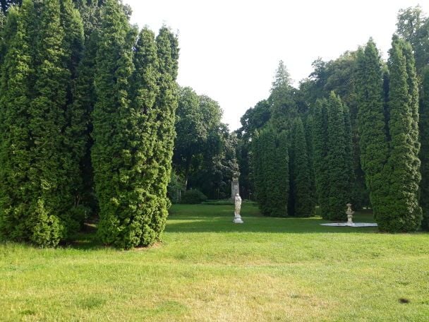 Скульптура "Зима" / © фото: Ігор Воловодівський