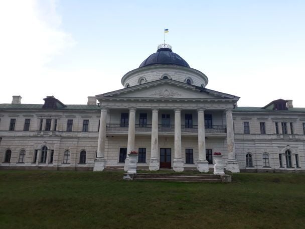 Палац у Качанівці / © фото: Ігор Воловодівський