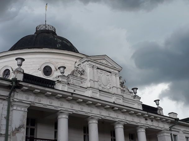 Фасад палацу / © фото: Ігор Воловодівський