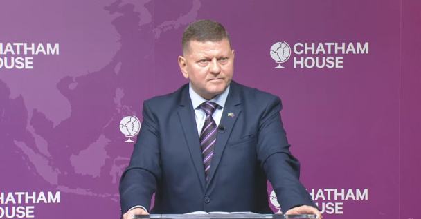 Закінчення війни в Україні та нові виклики на фронті: головні заяви з інтерв’ю Залужного