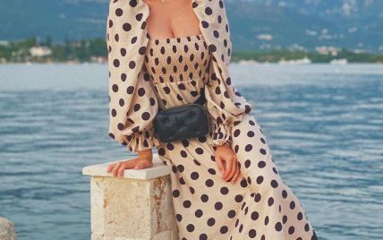 Даша Астафьева взбудоражила воображение фанатов в леопардовой платье с откровенным декольте