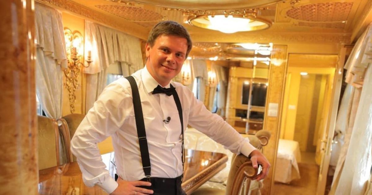 Дмитрий Комаров показал VIP-вагон в поезде Киев-Одесса, билет в котором стоит 24 тысячи