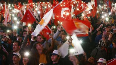 Святкування перемоги референдуму у Туреччині_5 / © Reuters