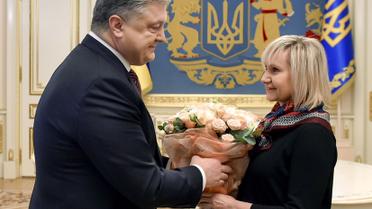 порошенко зустрівся з родиною сущенко / © Сайт президента Украины