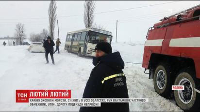 До конца недели лютые морозы не будут покидать Украину