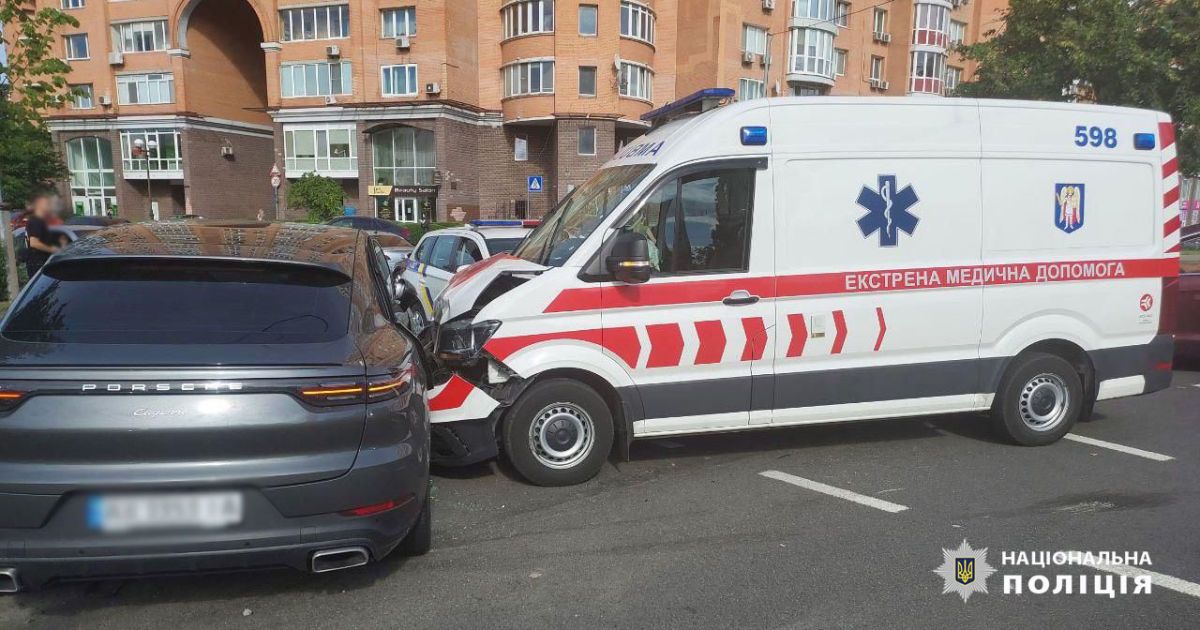 ДТП зі швидкою у Києві