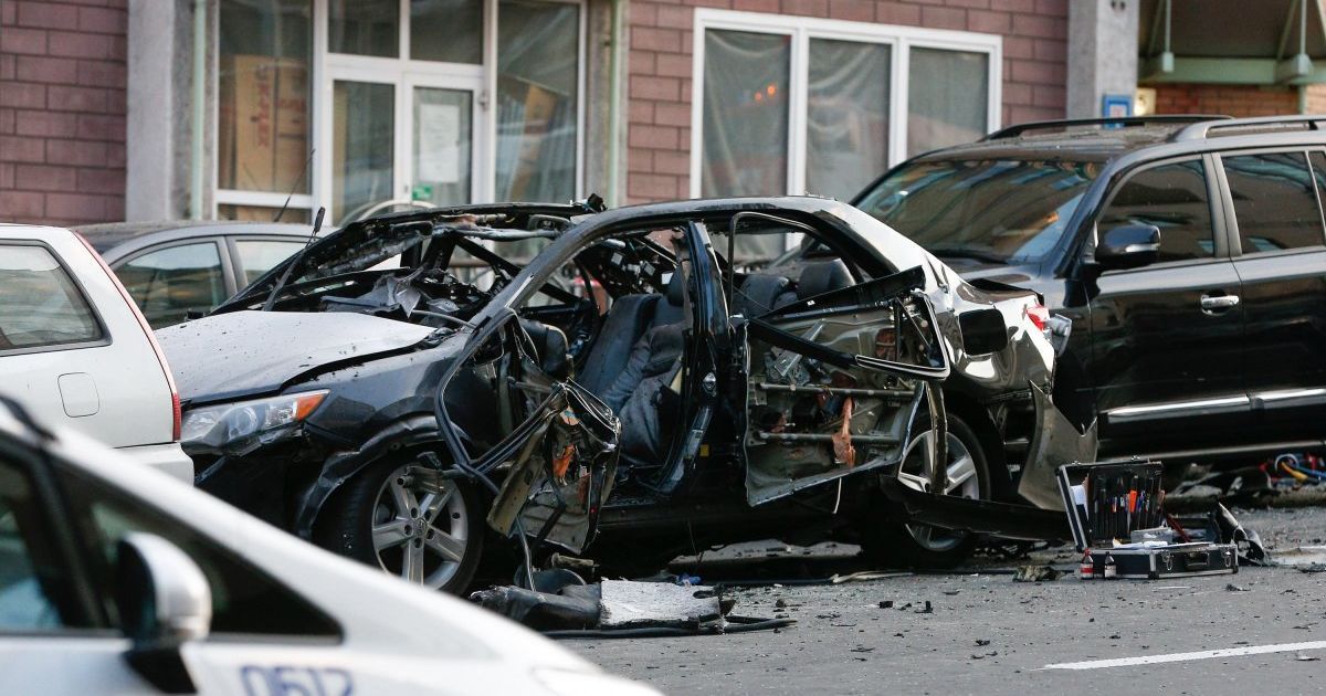Вибух авто на Бесарабці у Києві _8 / © УНІАН
