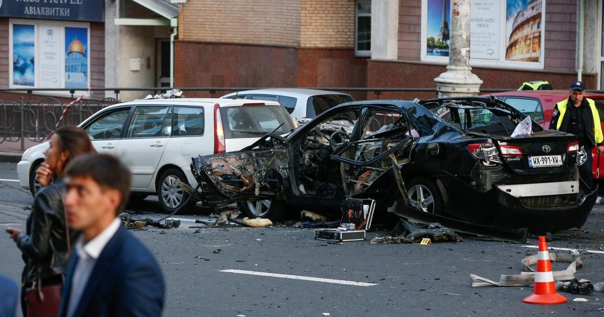 Вибух авто на Бесарабці у Києві _13 / © УНІАН