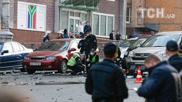 Вибух авто на Бесарабці у Києві _3 / © УНІАН